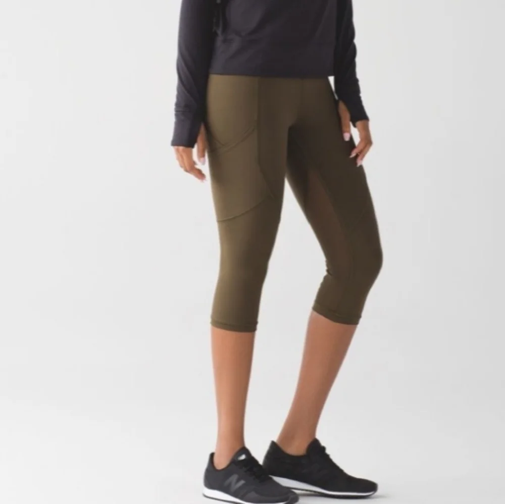 Lululemon Olive Green Crop Leggings